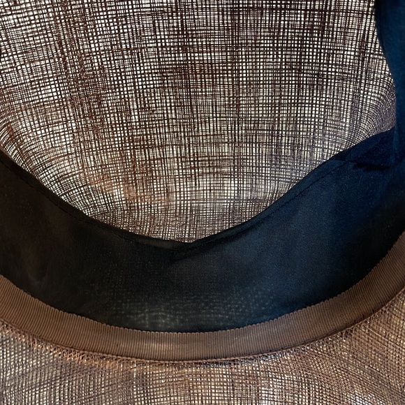 Hat - Picture 8 of 9